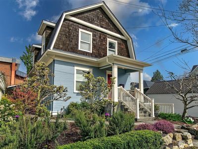 1510 E Highland Drive, Seattle, WA, 98112