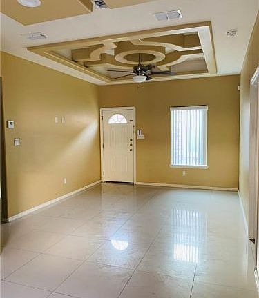 3rd image of 2709 E Franklin Ave #1