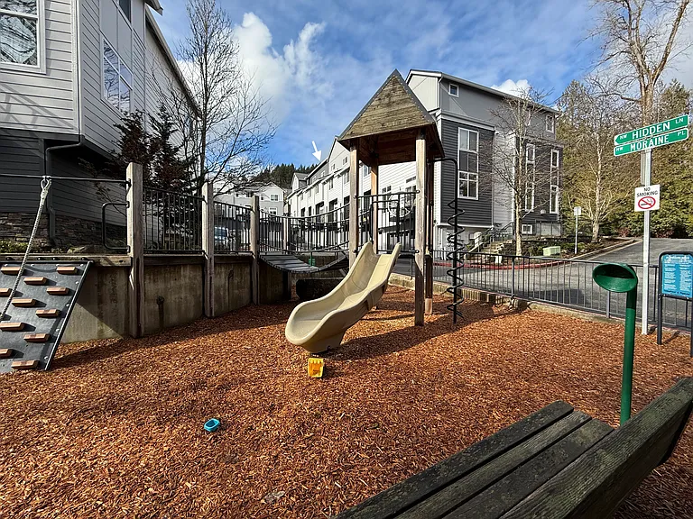 2229 NW Talus Dr — Photo 28