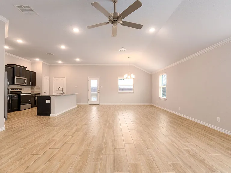 2611 Settlers Oak Dr — Photo 5