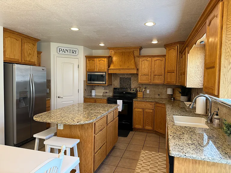 3546 N Blue Sage Rd W — Photo 10