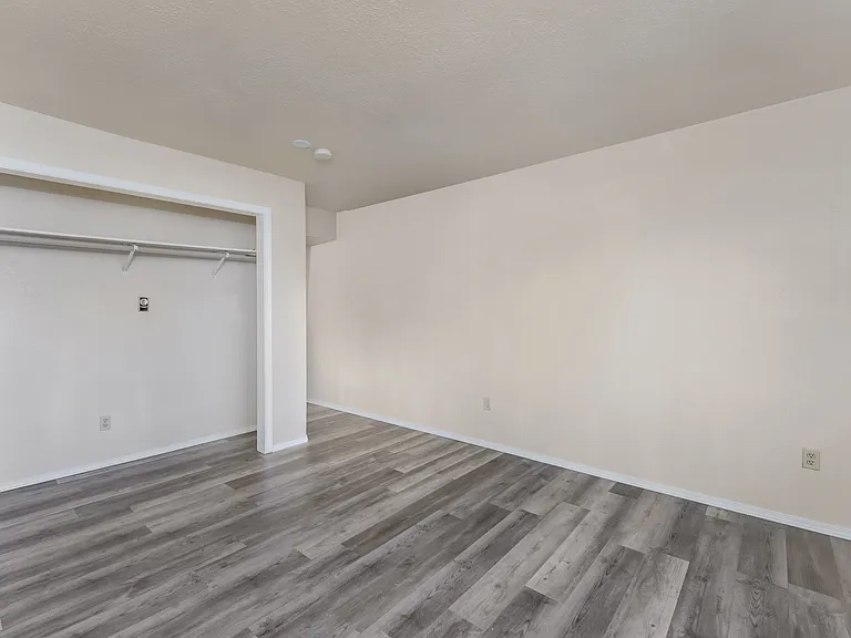 Purgatory Apartments — Photo 9