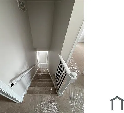 4339 Roberton Ave — Photo 10