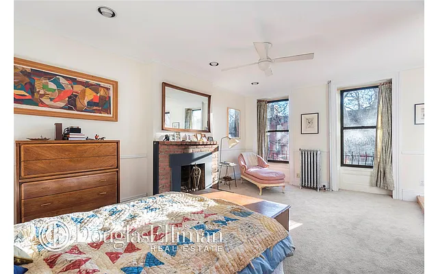 Sold by Douglas Elliman | media 16