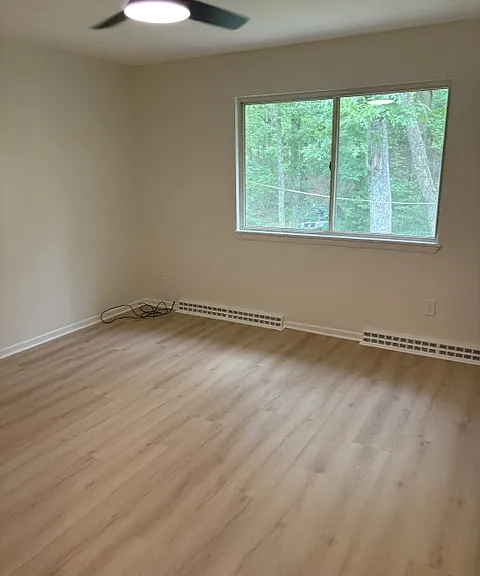 1247 Chateau Dr — Photo 31