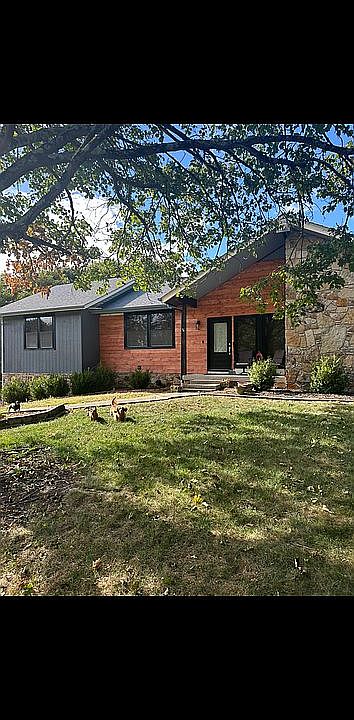 1st image of 1425 Farrington Dr