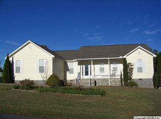 59 County Road 72, Fyffe, AL 35971