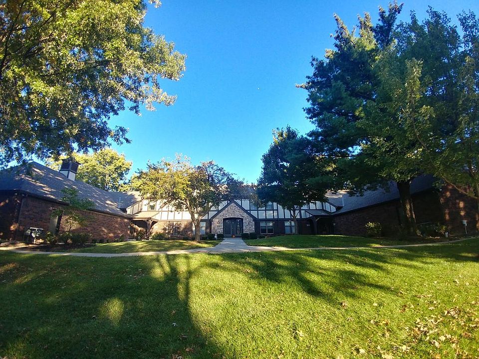 2nd image of 10565 Riley St
