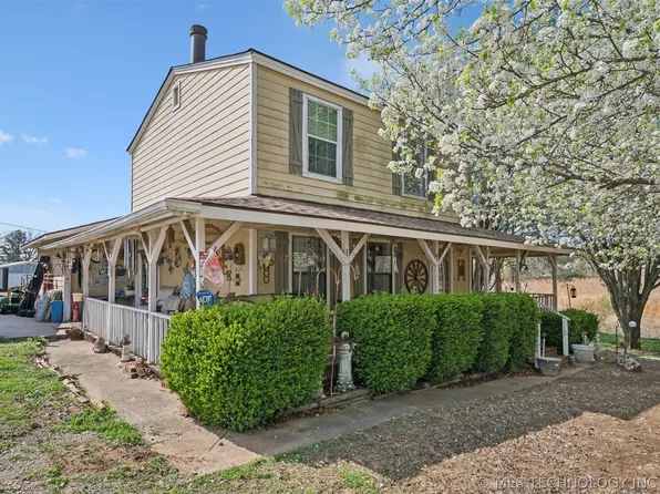 22352 W Coyote Trl, Sand Springs, OK 74063