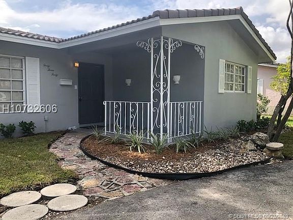 4th image of 4340 NW 75th Ave