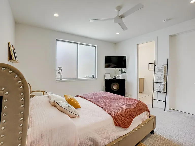 3312 Walchard Ct — Photo 41