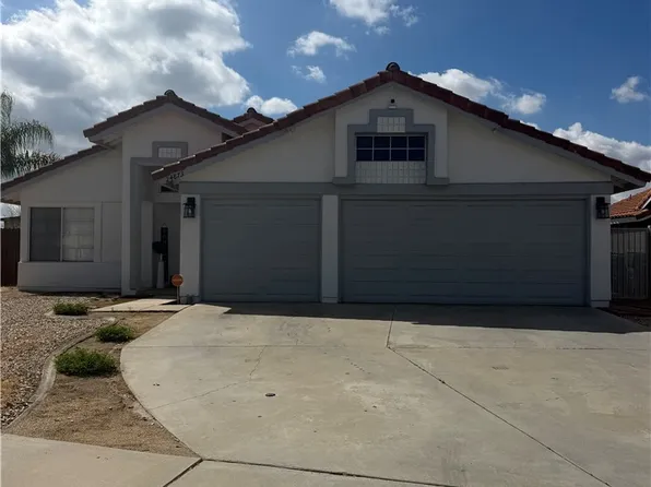 24873 Agusta Dr, Moreno Valley, CA 92551