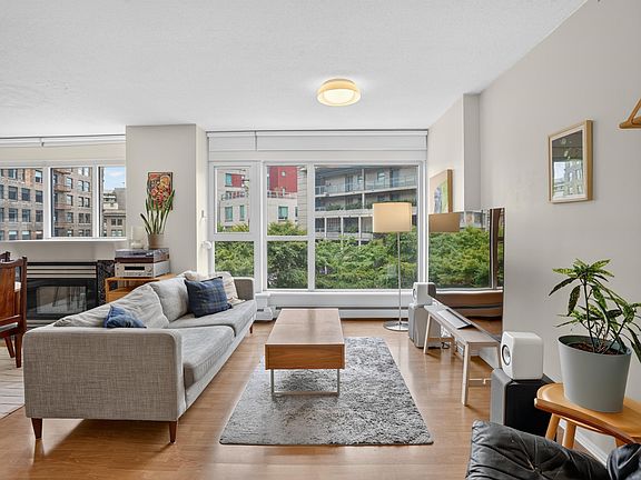5th image of 183 Keefer Pl #602