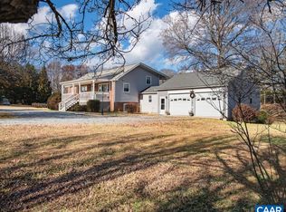 3483 W River Rd, Scottsville, VA 24590