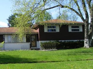 6699 Red Fox Rd, Reynoldsburg, OH 43068