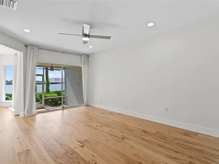 1119 Shipwatch Cir — Photo 5