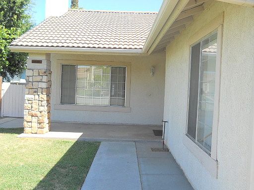 2nd image of 25184 Vanessa Ct