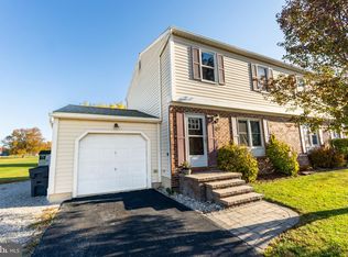 370 N Blettner Ave, Hanover, PA 17331