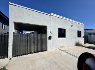 3669 NW 18th St, Miami, FL 33125