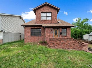 9715 Big Bend Blvd, Saint Louis, MO 63122
