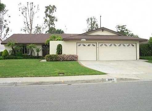 1st image of 20911 Deloraine Dr
