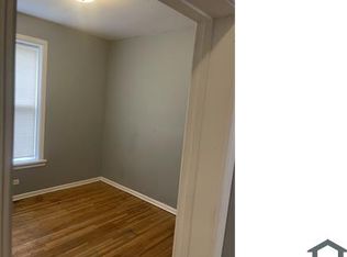 911 W 72nd St #2, Chicago, IL 60621