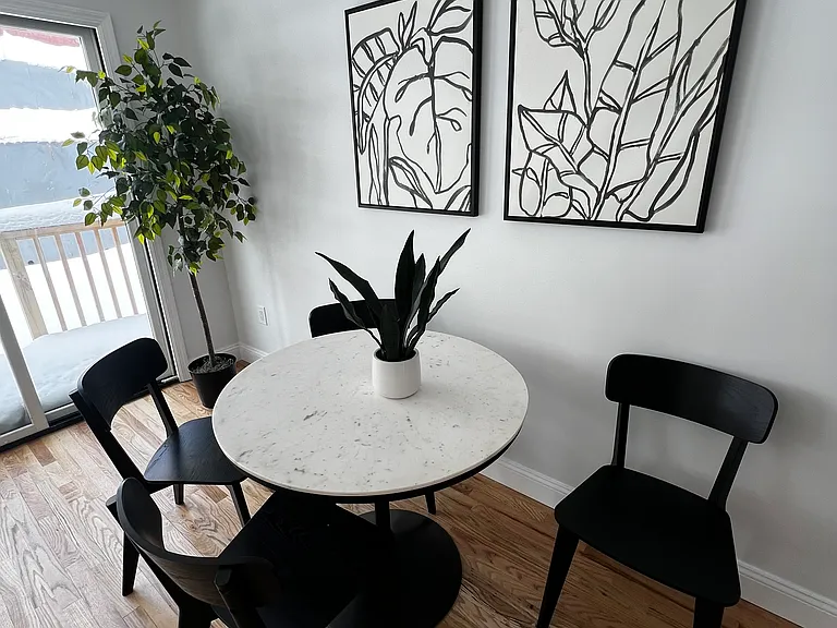 89 Thurton Pl #1 — Photo 3
