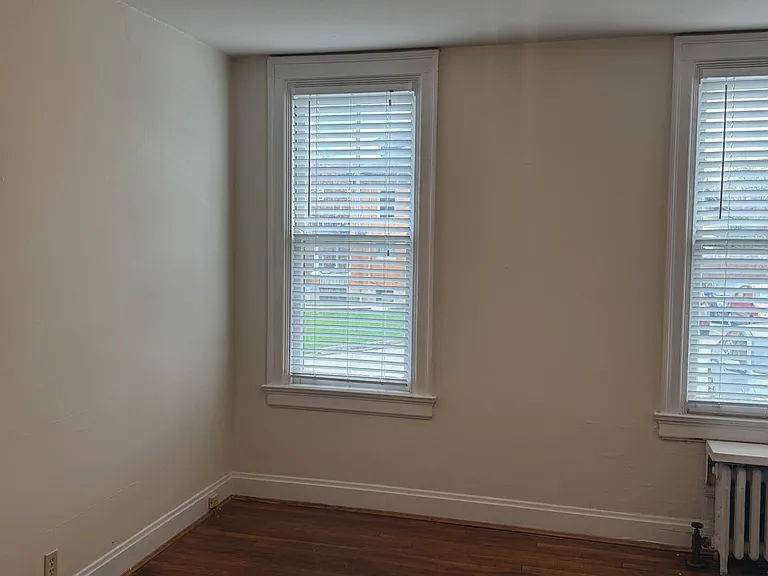 Madison Court — Photo 21