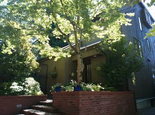 1815 11th Ave E, Seattle, WA 98102