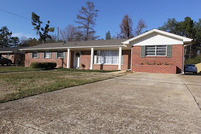 1st image of 1416 W Bristow Dr