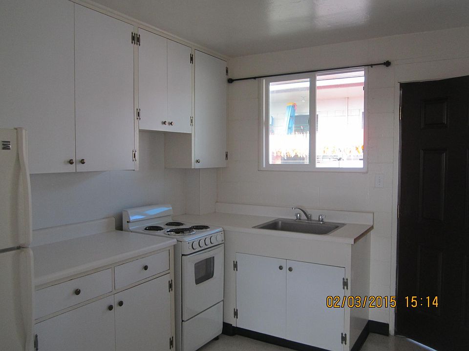 2nd image of 1725 Kaluhikai Ln APT 8