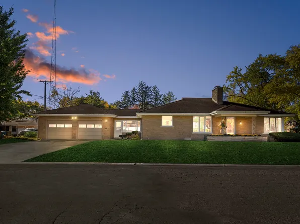 1100 S Poplar Ave, Kankakee, IL 60901