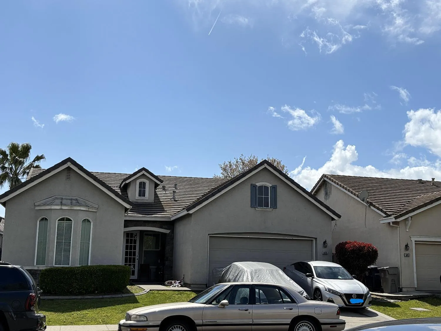 5835 Bridgecross Dr photo 1