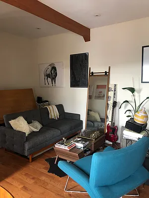 Rented by The Hamilton Group | media 13