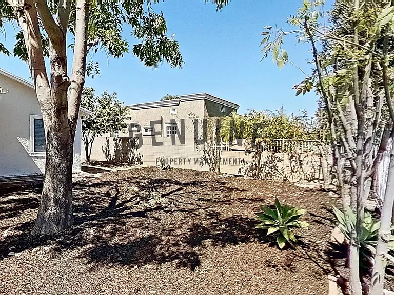 1145 W McFadden Ave — Photo 30