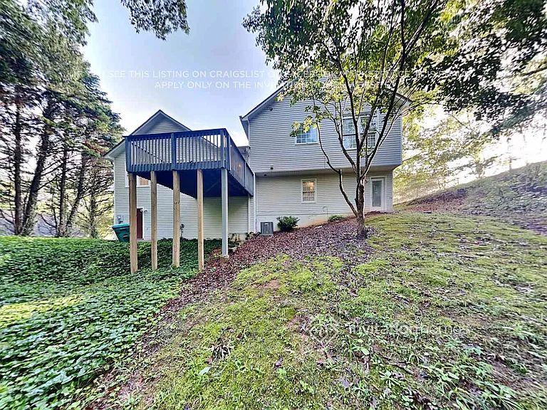 303 Pamela Pl — Photo 24
