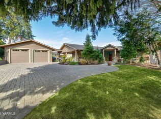 160 Horseshoe Ln, Selah, WA