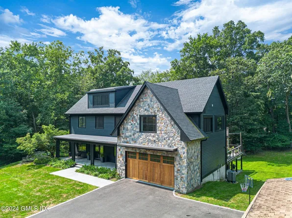 49 Indian Mill Rd, Cos Cob, CT 06807
