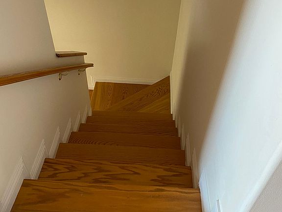 5th image of 412 N Isabel St APT B
