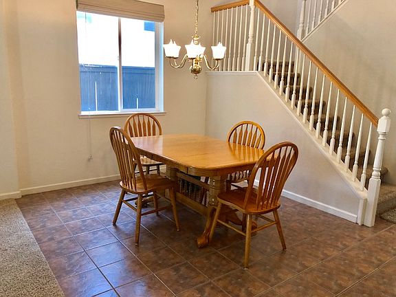 4th image of 250 Ainger Cir