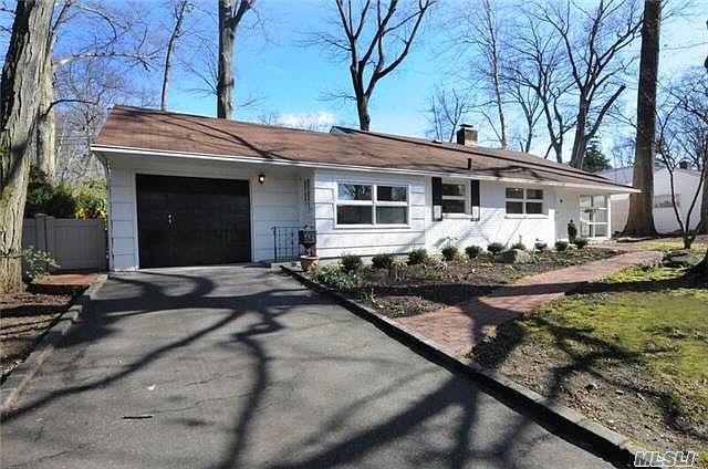 1st image of 18 Hemlock Ln