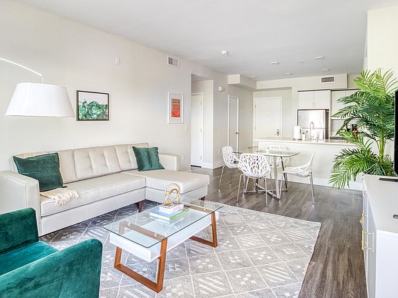 2nd image of 37140 Fremont Blvd APT 5300