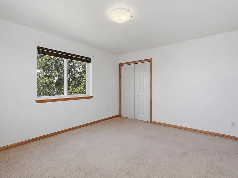801 Dimaggio Dr — Photo 15