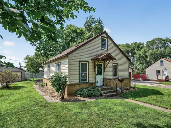 6719 Grimes Ave N, Brooklyn Center, MN 55429