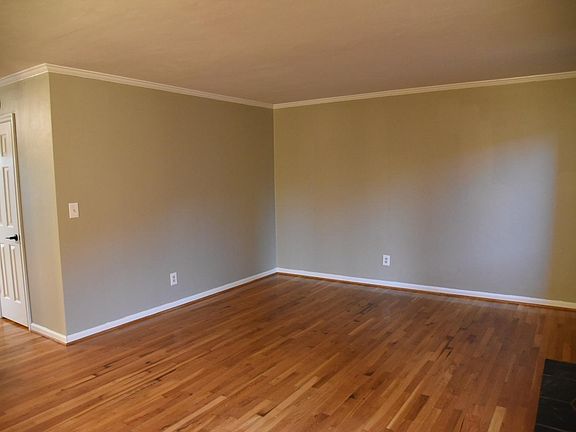 5th image of 3404 Stonehenge Sq