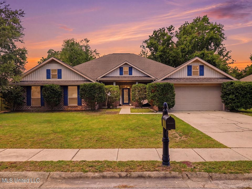 1st image of 120 Cattail Ln