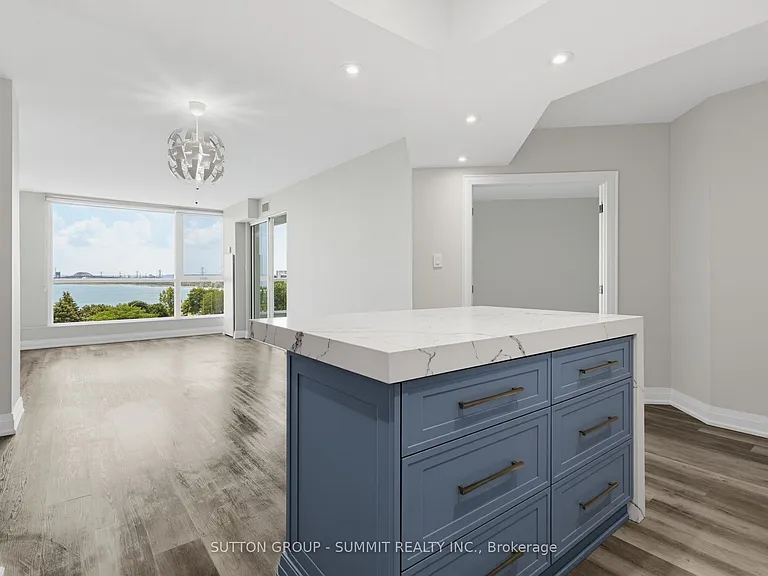 415 Locust St #602 — Photo 15