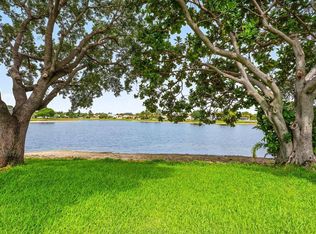 4435 Willow Pond Rd APT B, West Palm Beach, FL 33417
