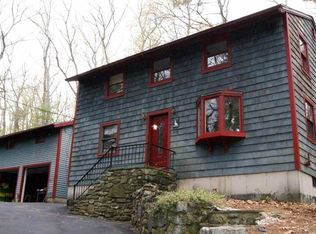 305 Royalston Rd, Phillipston, MA 01331