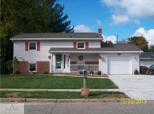 1957 Dean Ave, Holt, MI 48842